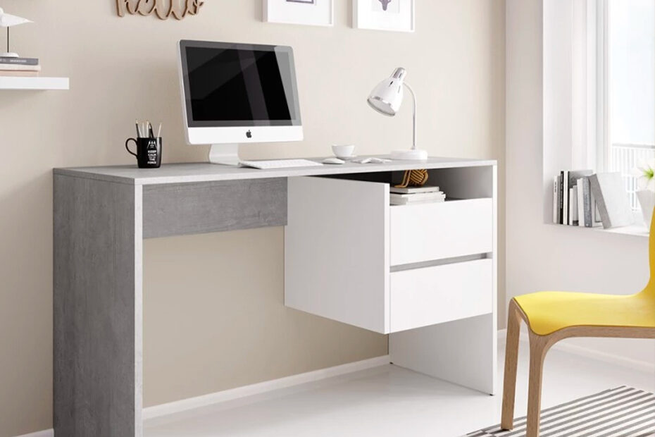 scrivania da studio per casa