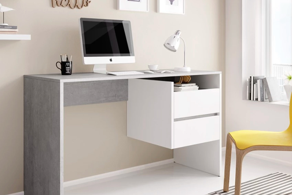 scrivania da studio per casa